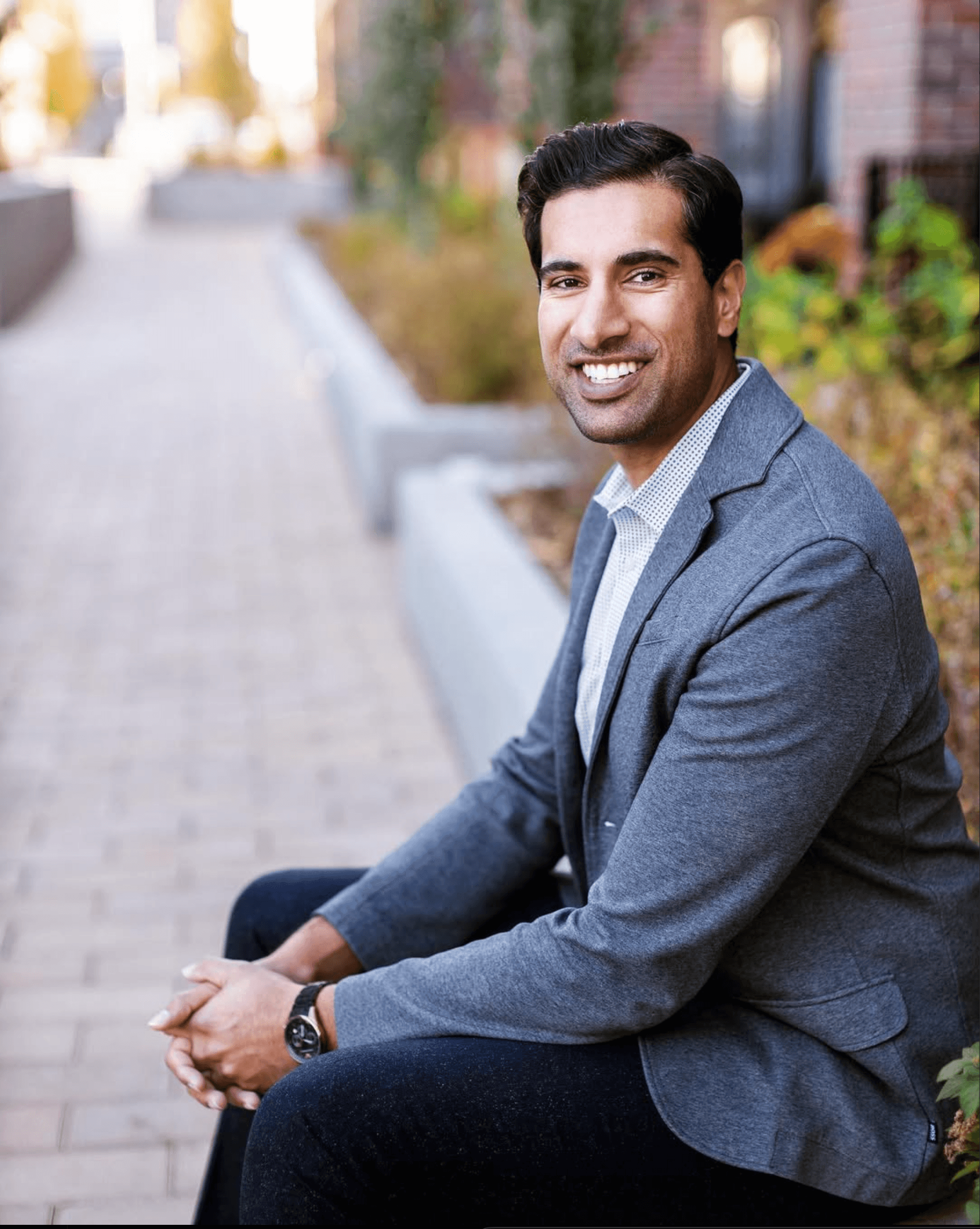 Dr. Navdeep Dhaliwal